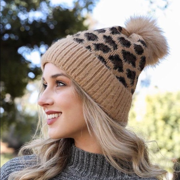 Boutique Camel Brown Leopard Knit Beanie - Picture 1 of 1